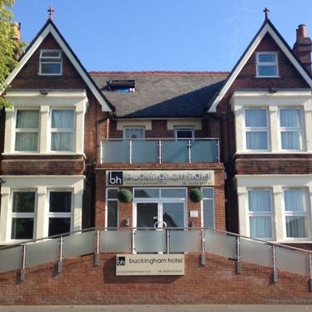 Buckingham Hotel High Wycombe Bagian luar foto