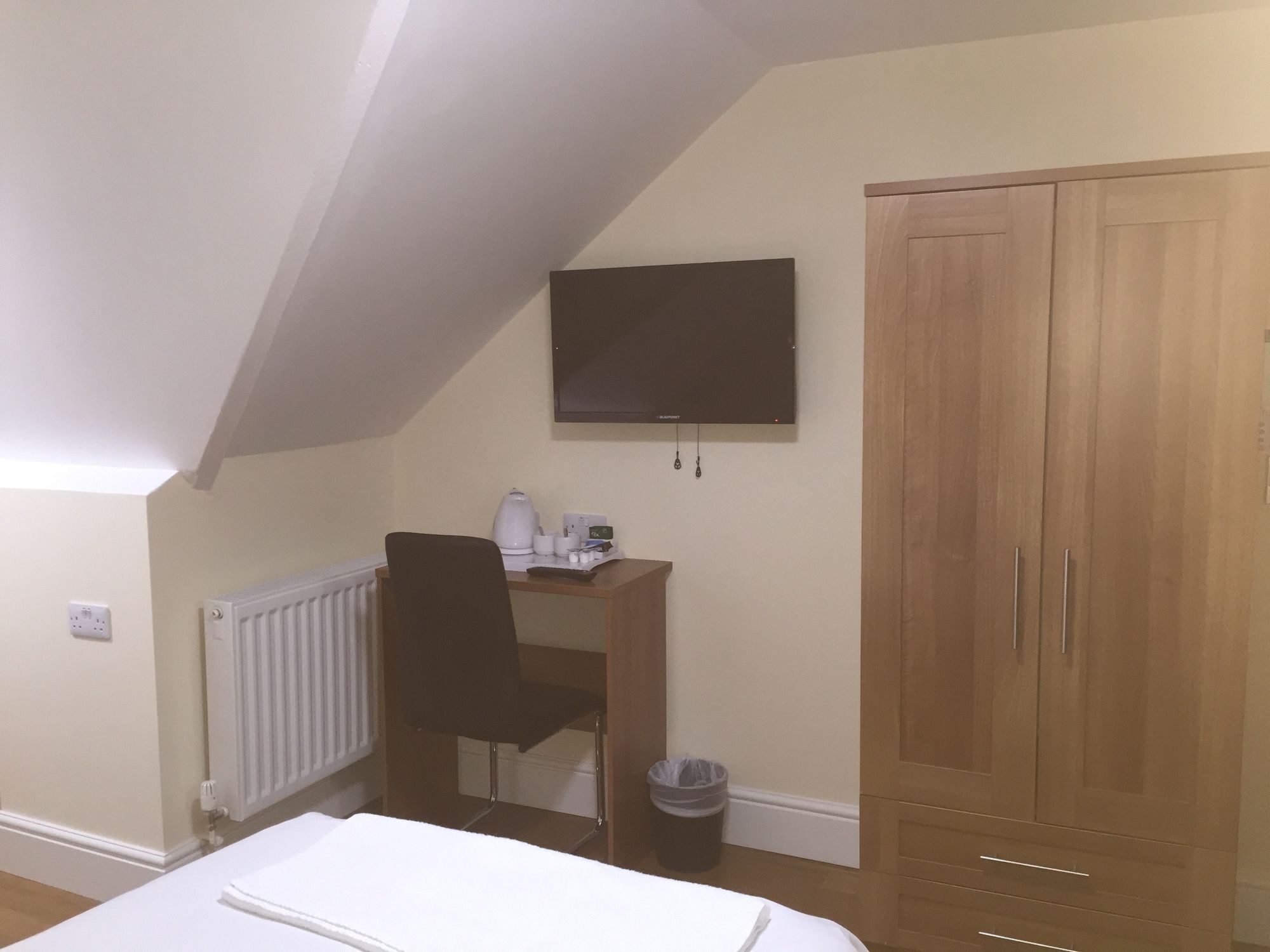 Buckingham Hotel High Wycombe Bagian luar foto