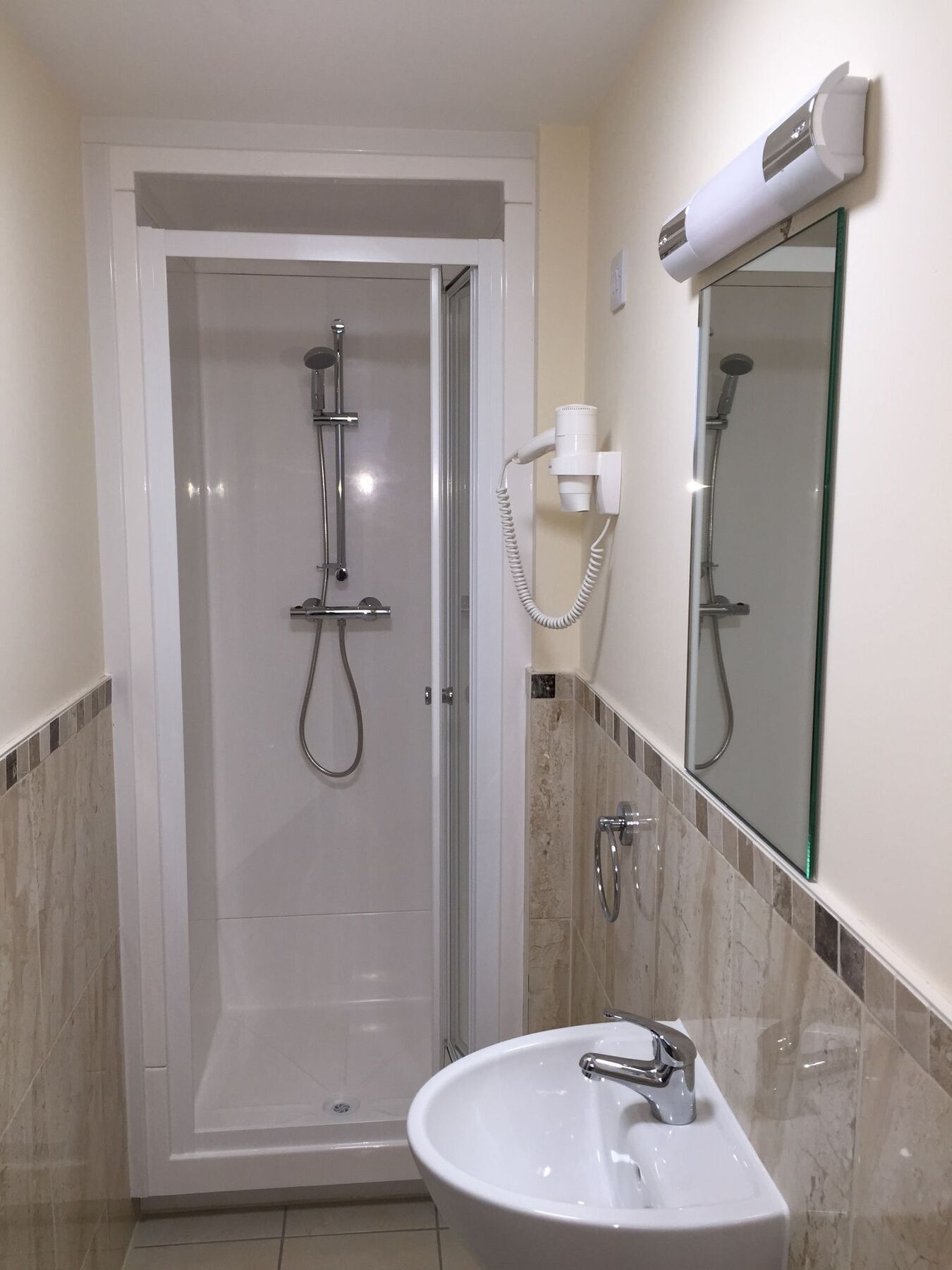 Buckingham Hotel High Wycombe Bagian luar foto